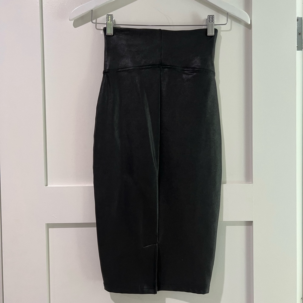Spanx pencil skirt